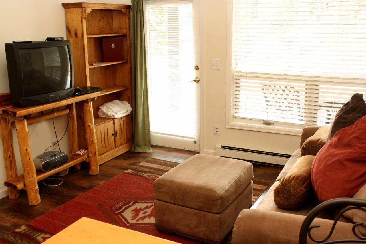Pinecreek #I - 1 Bedroom - Close To Town - Shuttle To Slopes - Pool And Hot Tub Access Breckenridge Extérieur photo